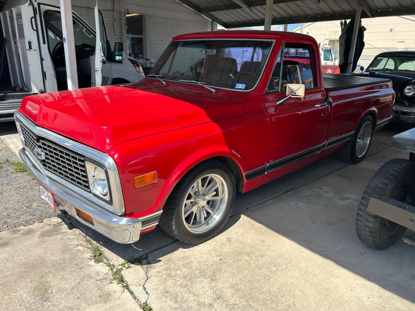 1972 Red Chevrolet C10 (CCE142A1201) , Automatic transmission, located at 1687 Business 35 S, New Braunfels, TX, 78130, (830) 625-7159, 29.655487, -98.051491 - 580 Horse Power - Photo#0
